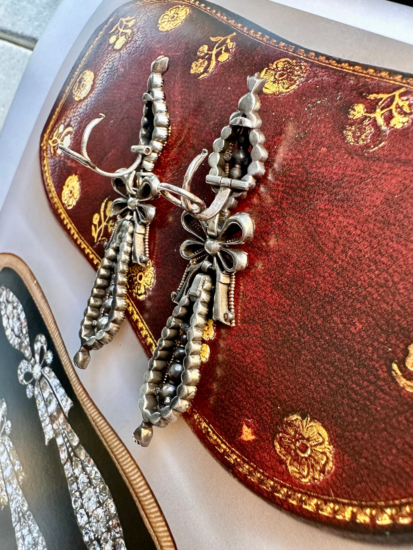 Iberian pendeloque earrings