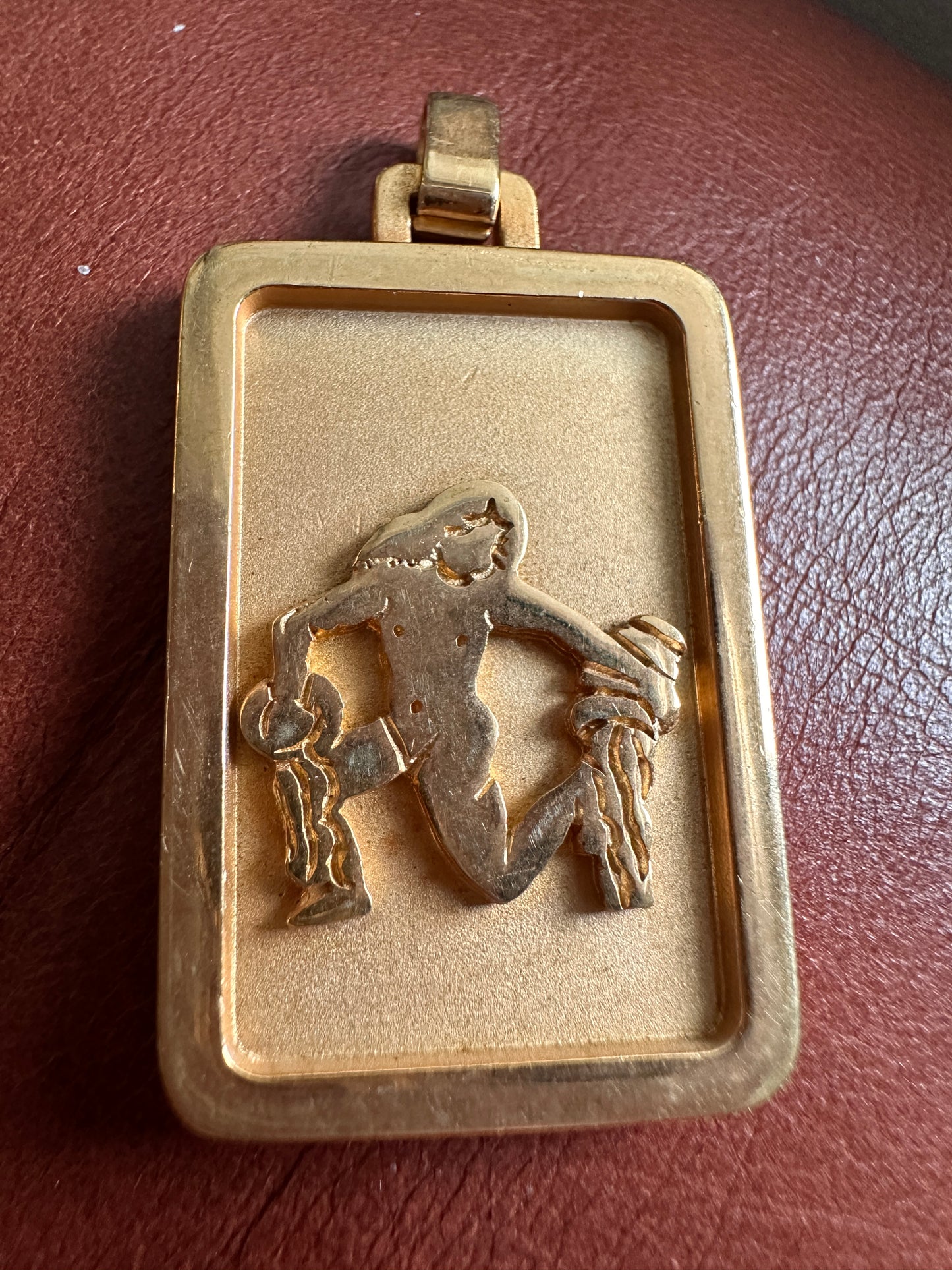 Aquarius pendant