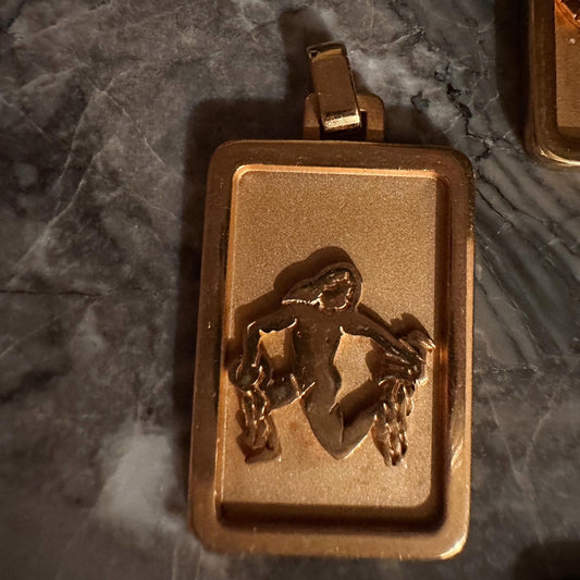 Aquarius pendant